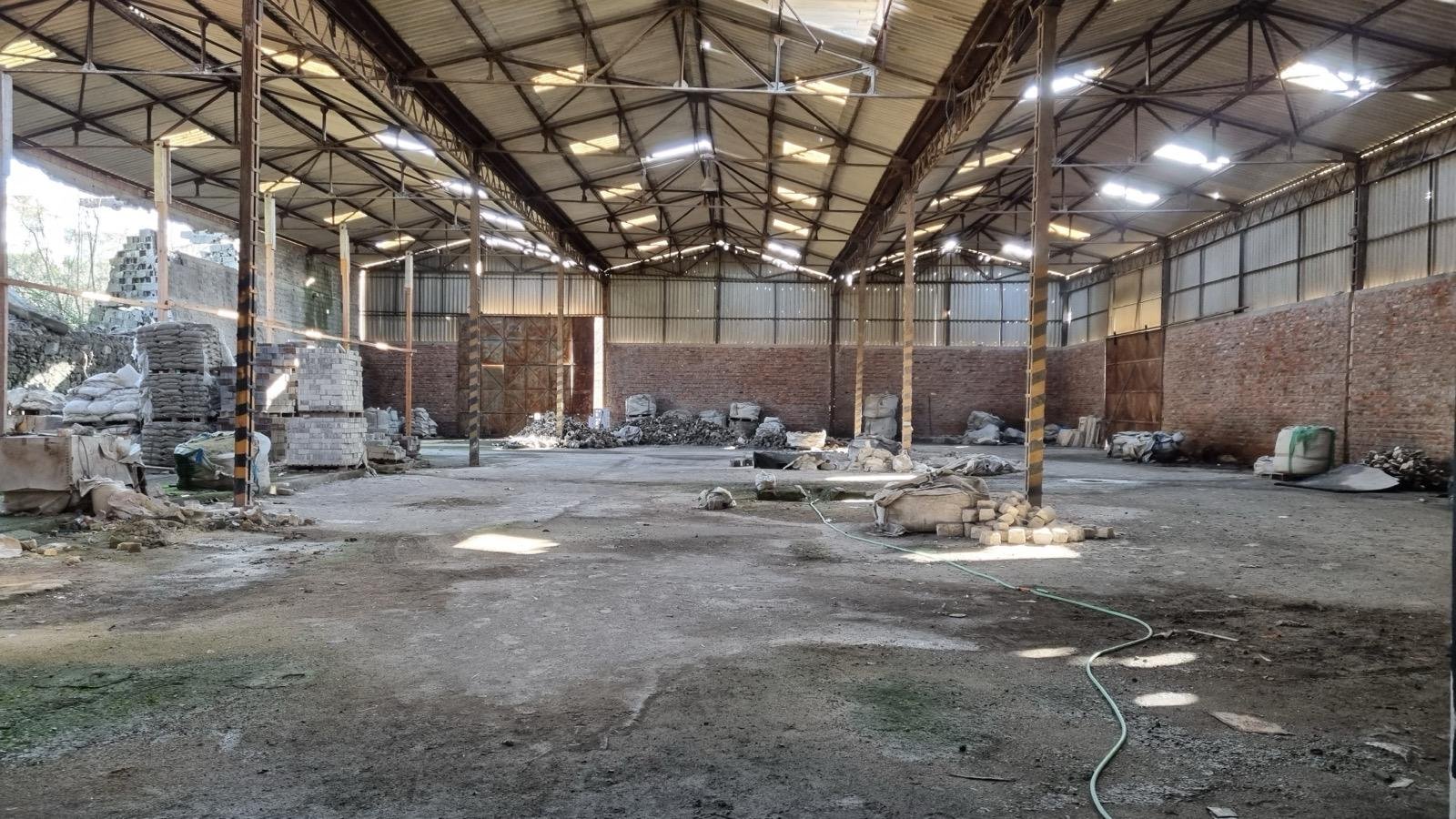 Filmlere kiralık depo hangar